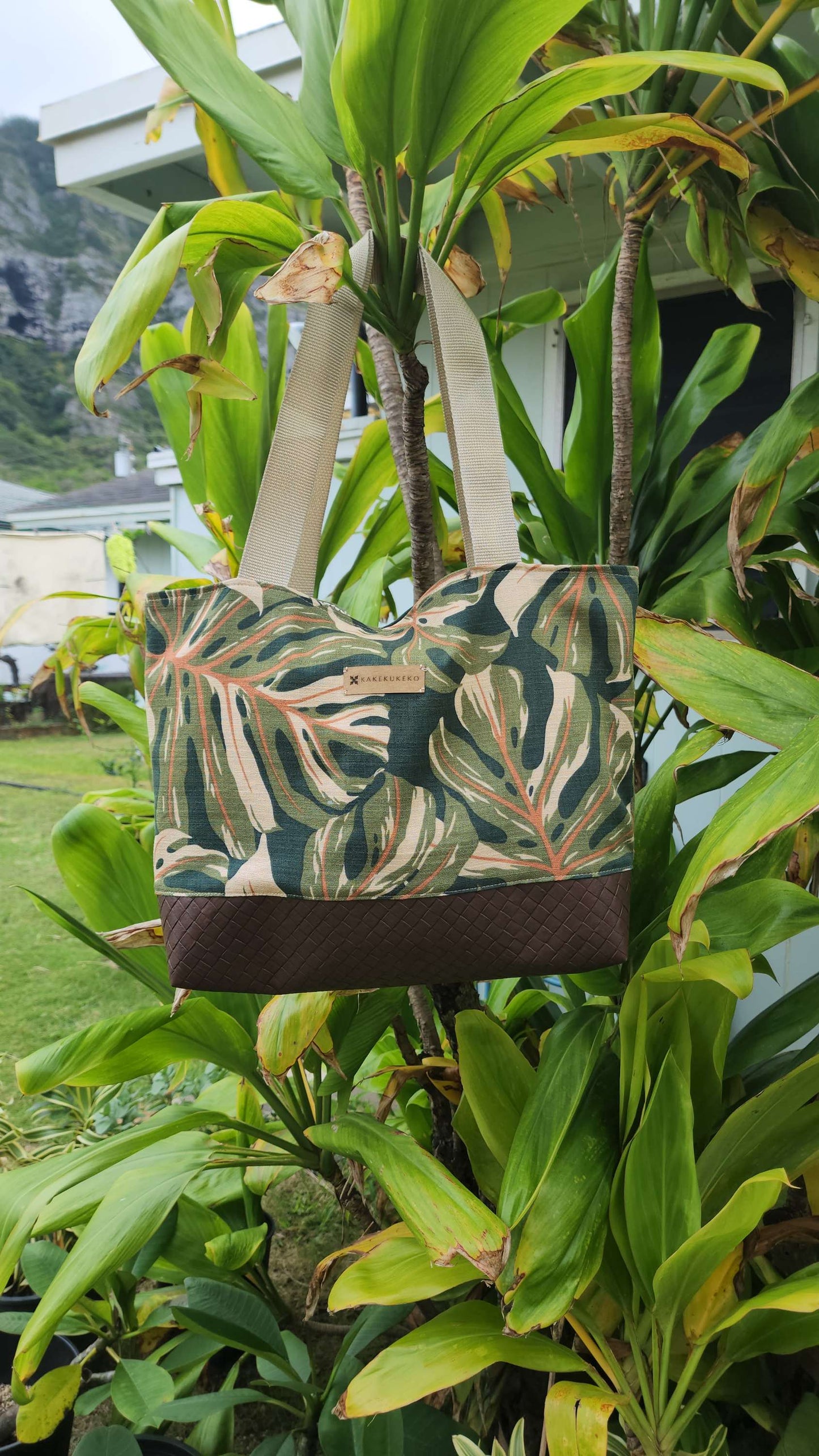 Everyday Tote image 1